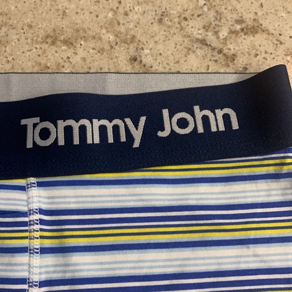 NWOT Tommy John Cool Cotton 4” Briefs Size Large - Picture 2 of 4
